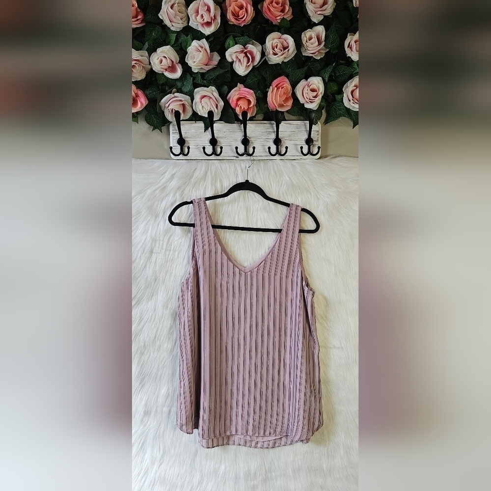 RW&CO. Classic Striped Double-V Lined Tank Top